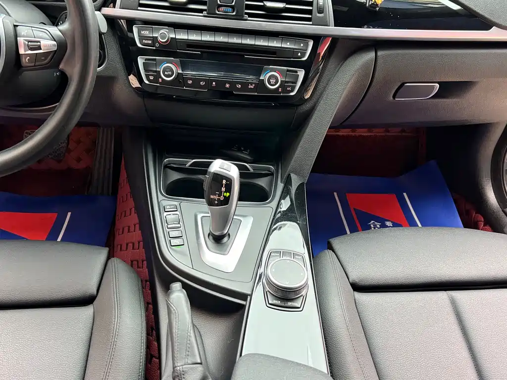 BMW BMW 3 Series GT 2020 320i M Sport Package 2021 - thumbnail 11