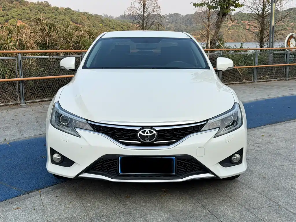 Toyota Toyota Reiz 2013 2.5V Elegant Edition 2016 - thumbnail 2