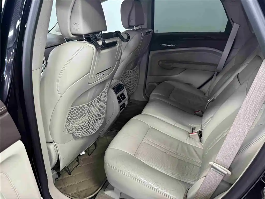 Cadillac Cadillac SRX 2010 3.0L Platinum Edition 2010 - thumbnail 12