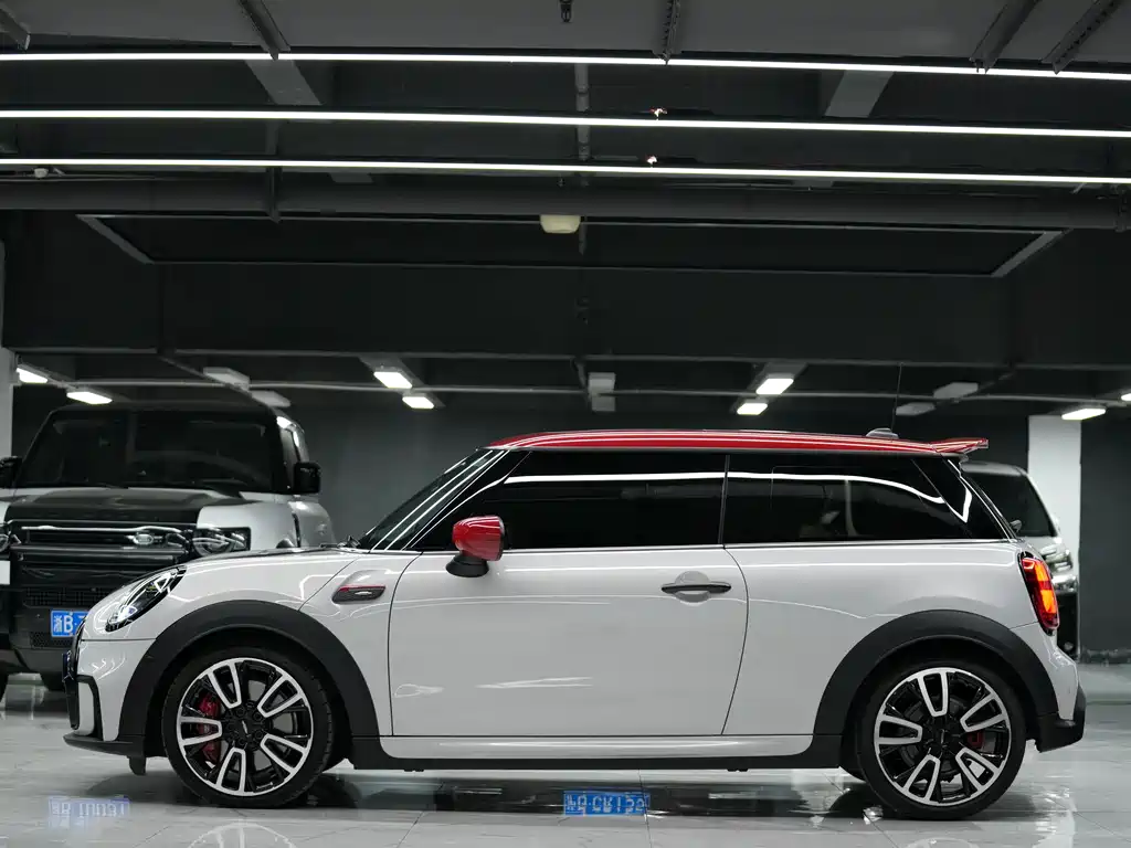 MINI MINI JCW 2023 Facelift 2.0T John Cooper Works ALL-IN 2023 - thumbnail 3