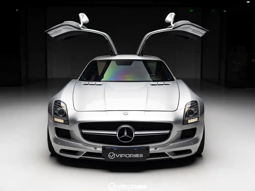 Mercedes-Benz Mercedes-Benz SLS AMG 2011 SLS AMG 2012 - thumbnail 2