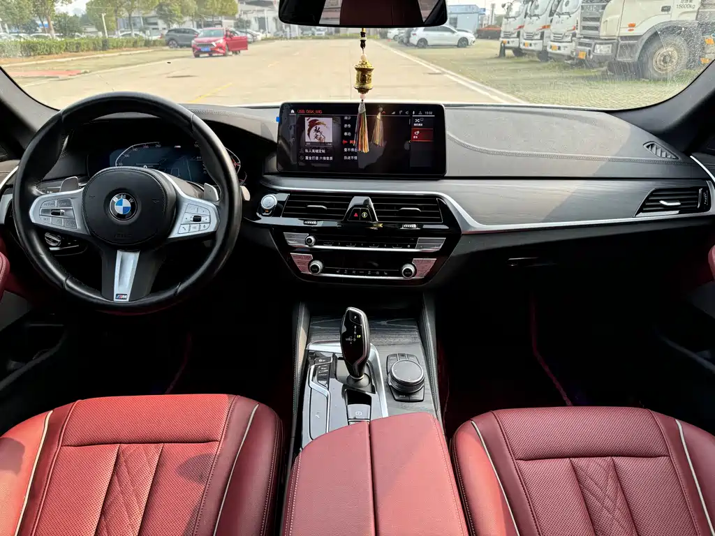 BMW BMW 5 Series 2023 530Li Leading Model M Sport Package 2023 - thumbnail 6
