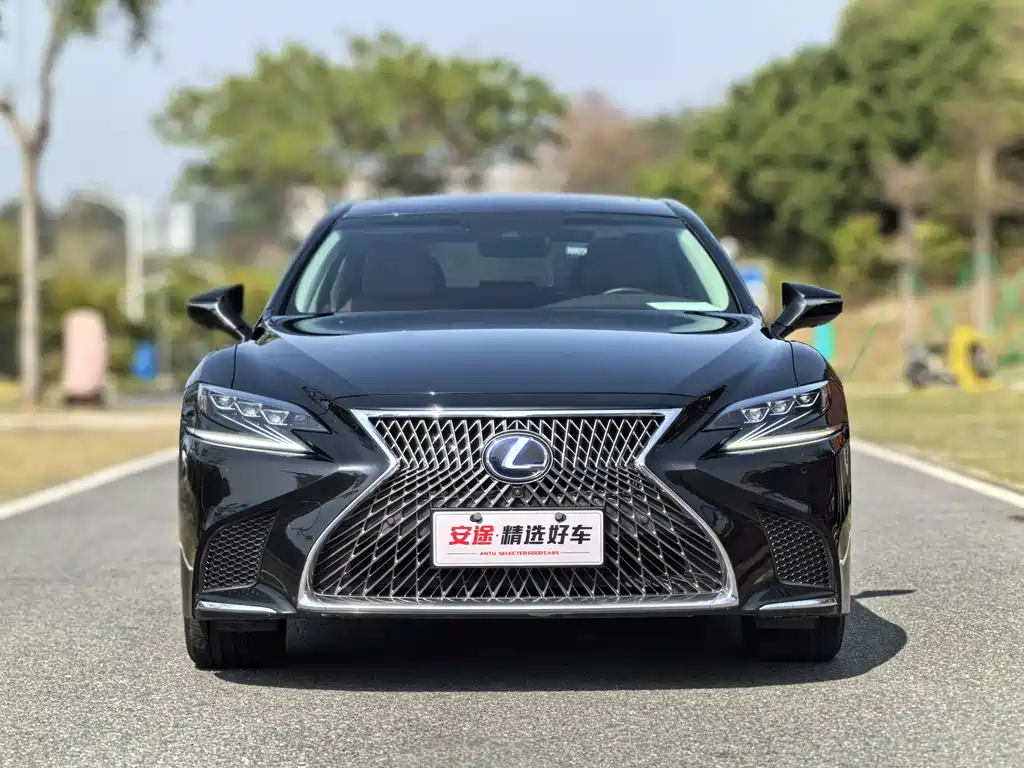 Lexus Lexus LS 500h F Sport 2020 Model 2020 - thumbnail 2