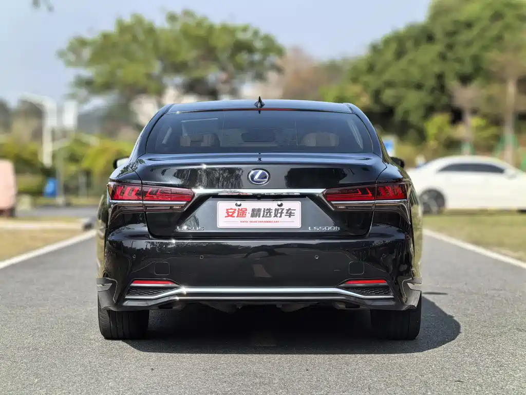 Lexus Lexus LS 500h F Sport 2020 Model 2020 - thumbnail 4