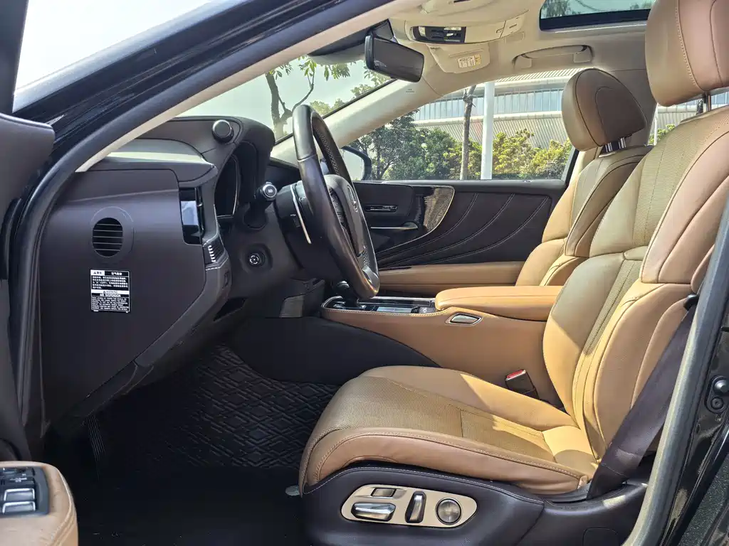 Lexus Lexus LS 500h F Sport 2020 Model 2020 - thumbnail 7
