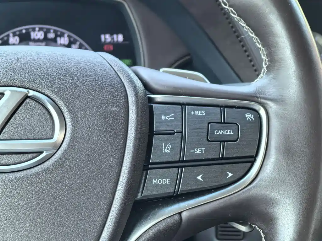 Lexus Lexus LS 500h F Sport 2020 Model 2020 - thumbnail 19