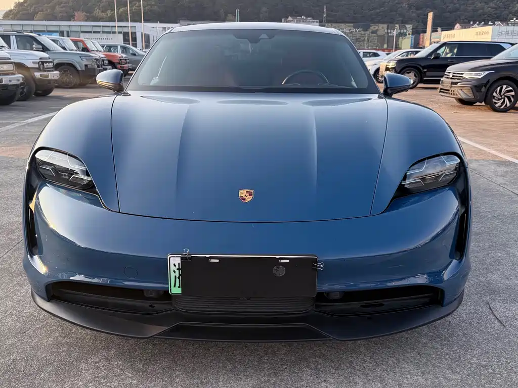 Porsche Porsche Taycan 2020 Taycan 2021 - thumbnail 2