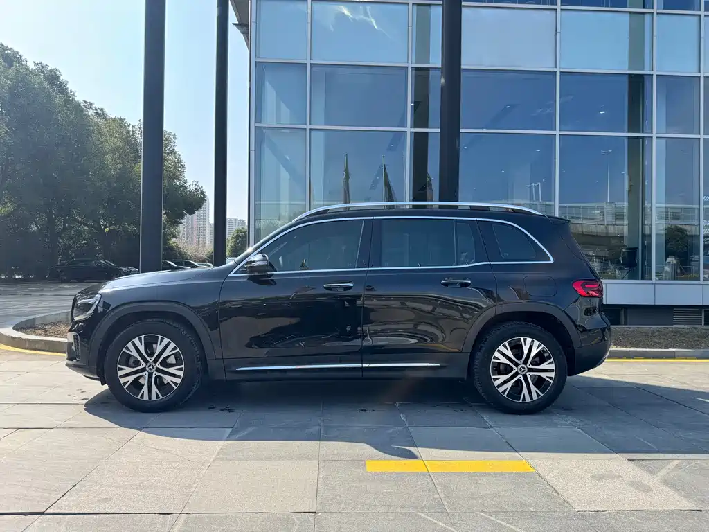 Mercedes-Benz Mercedes-Benz GLB 2025 GLB 220 Dynamic 2025 - thumbnail 5