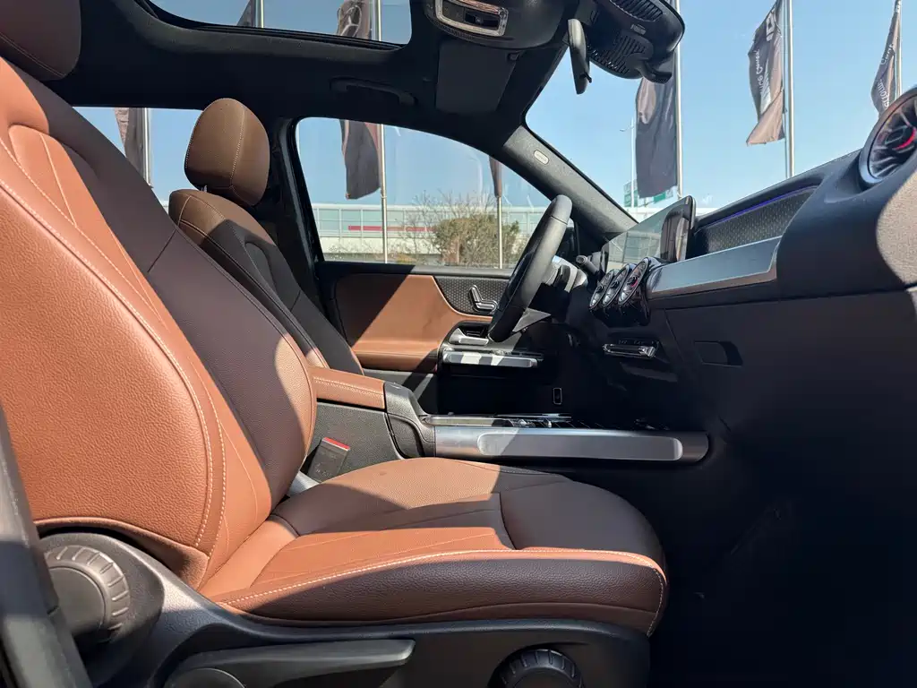 Mercedes-Benz Mercedes-Benz GLB 2025 GLB 220 Dynamic 2025 - thumbnail 15