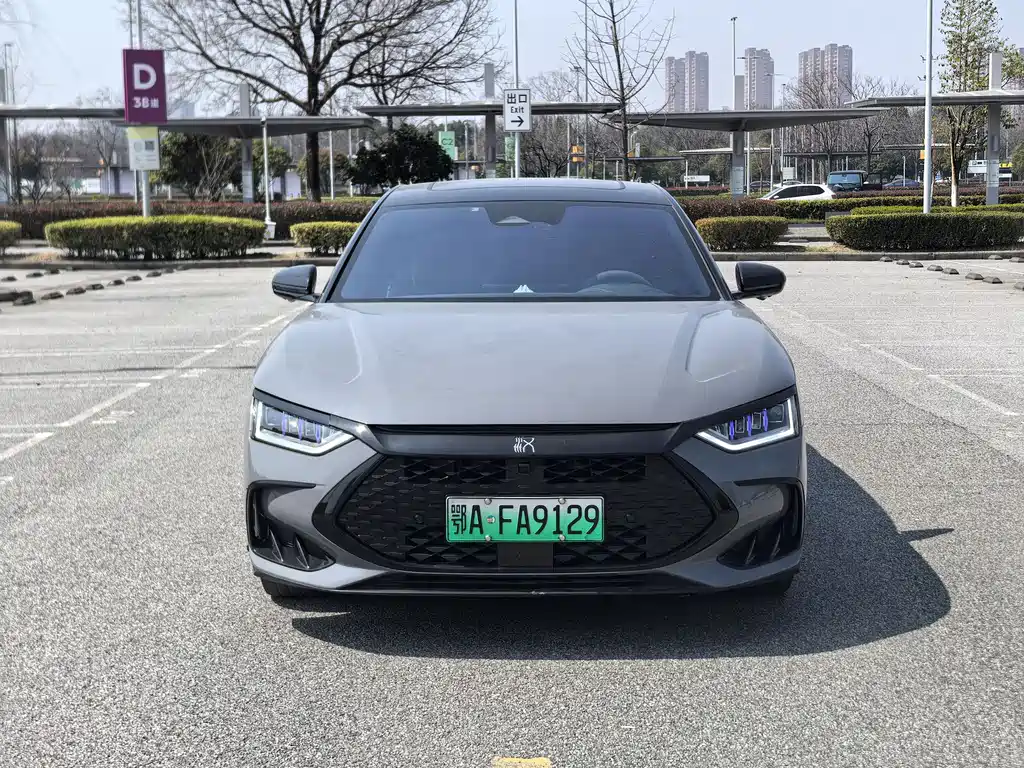 BYD BYD Han 2022 DM-i 121KM Premium Edition 2022 - thumbnail 11