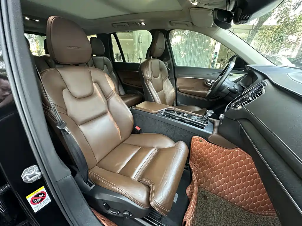 Volvo Volvo XC90 2020 T6 Inscription 7-seater 2020 - thumbnail 11