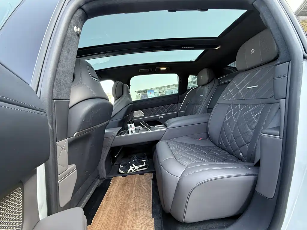 NIO NIO ET9 2025 Model 102kWh 2025 - thumbnail 11