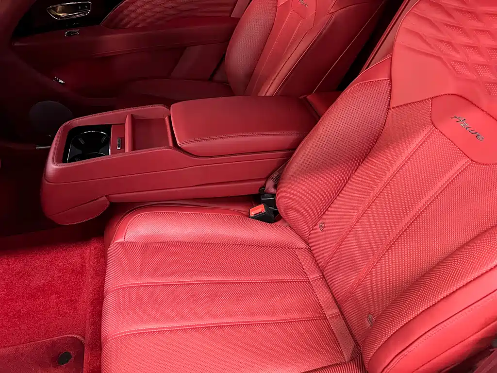 Bentley Bentayga 2025 4.0T V8 Extended Wheelbase Artistic Edition 2026 - thumbnail 14