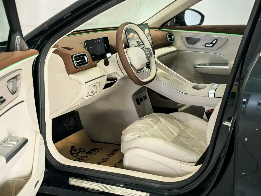 Chery Yueyun Chery Arrizo A9L 2025 Model 260 Ultra Long Range Luxury Edition 2025 - thumbnail 7