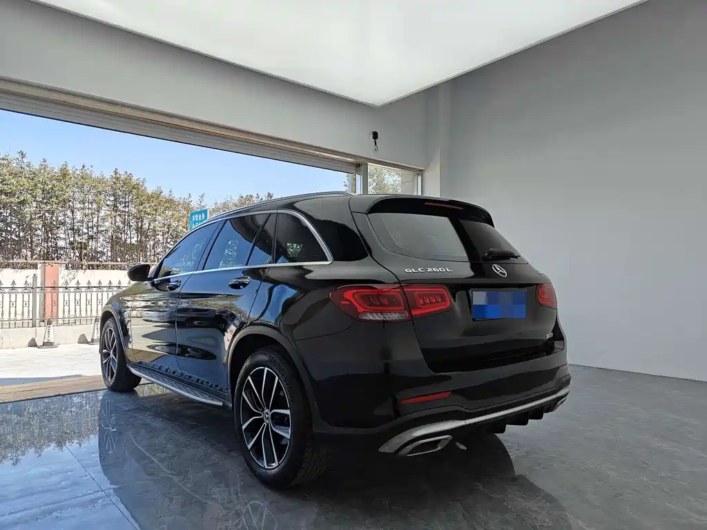 Mercedes-Benz Mercedes-Benz GLC 2022 GLC 260 L 4MATIC Dynamic Model 2022 - thumbnail 4