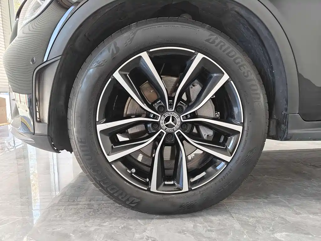 Mercedes-Benz Mercedes-Benz GLC 2022 GLC 260 L 4MATIC Dynamic Model 2022 - thumbnail 18