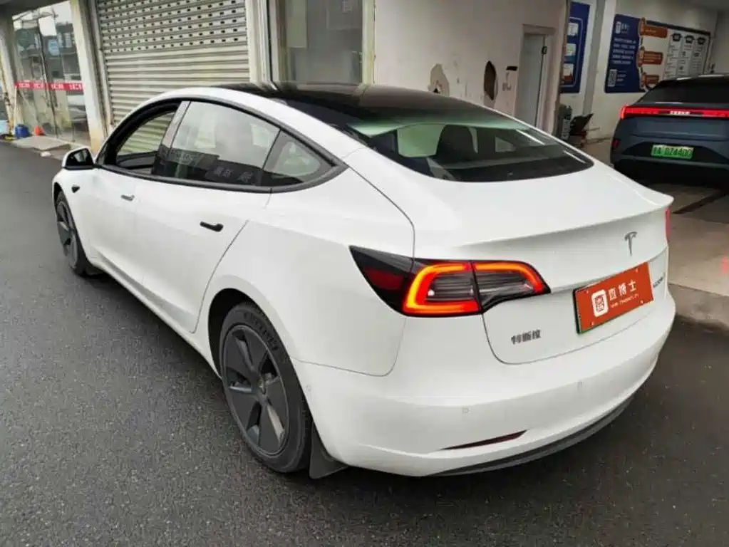 Tesla Model 3 Rear-Wheel Drive 2022 2022 - thumbnail 5