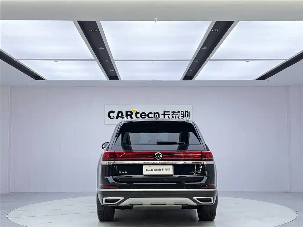 Volkswagen Teramont 2023 Facelift 380TSI AWD Premium Luxury Edition 2024 - thumbnail 4