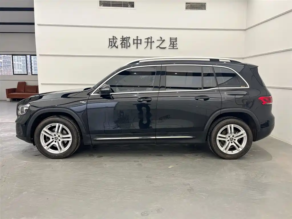 Mercedes-Benz Mercedes-Benz GLB 2022 Facelift GLB 200 Style 2022 - thumbnail 4