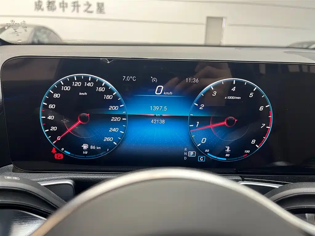 Mercedes-Benz Mercedes-Benz GLB 2022 Facelift GLB 200 Style 2022 - thumbnail 5