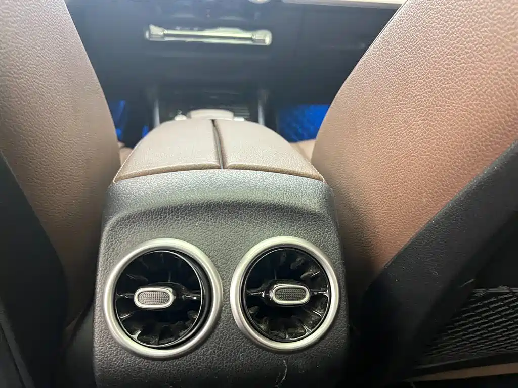 Mercedes-Benz Mercedes-Benz GLB 2022 Facelift GLB 200 Style 2022 - thumbnail 11