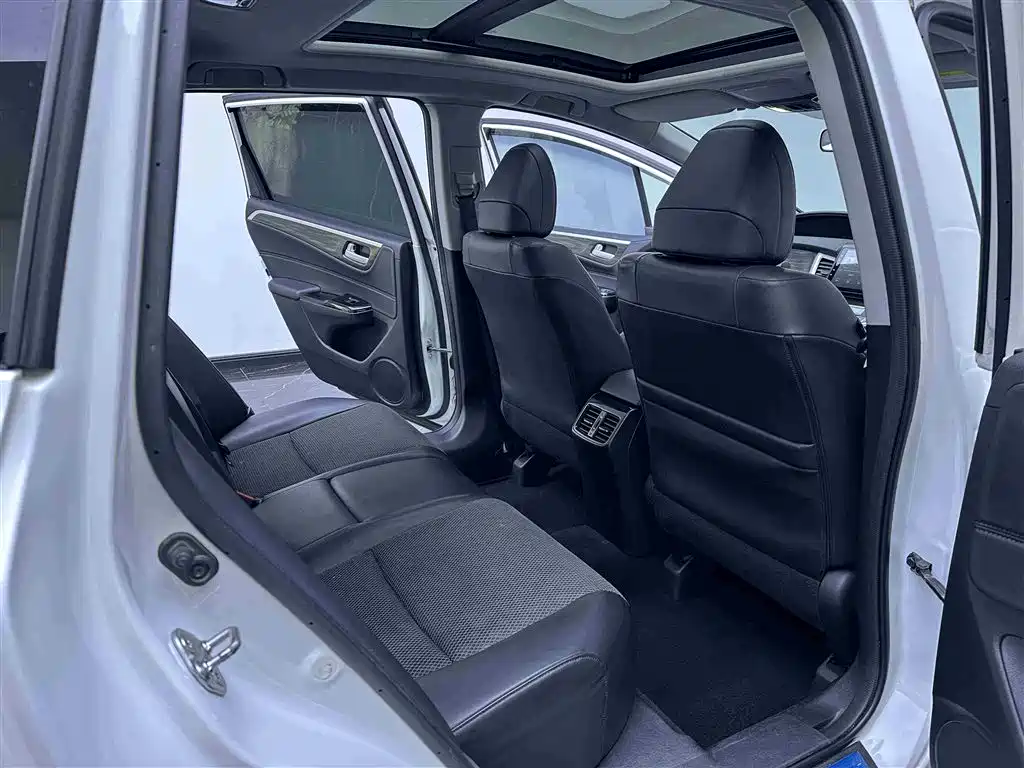 Honda Honda Jade 2017 210TURBO CVT Fashion Edition 5-seater 2017 - thumbnail 9