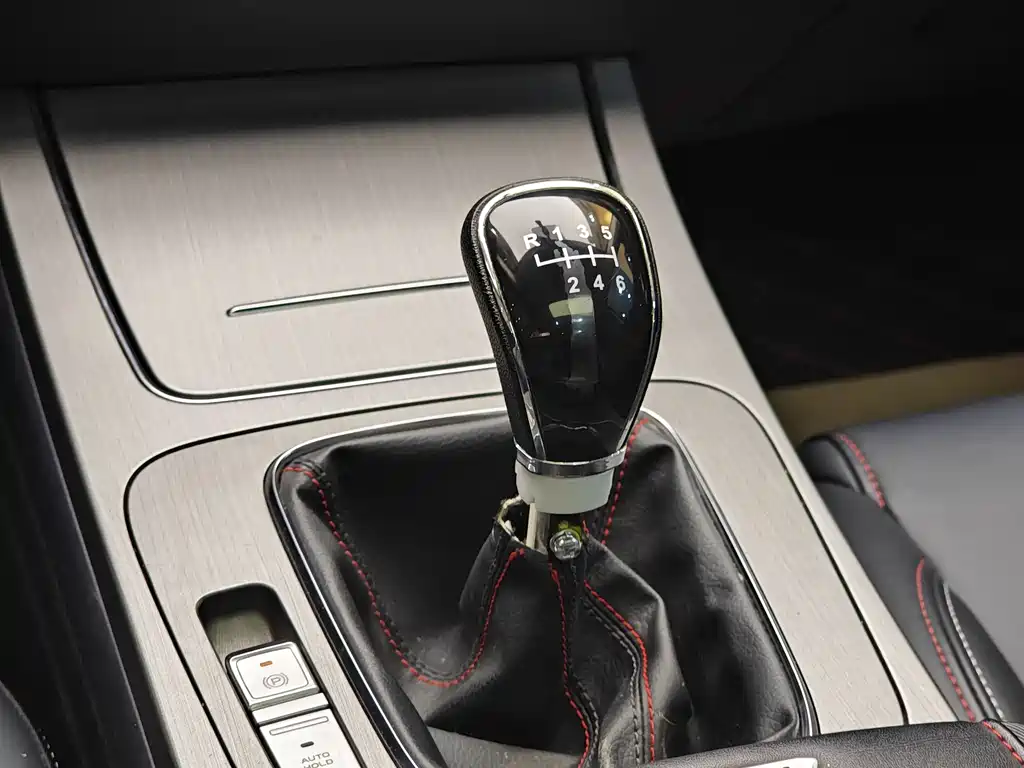 Changan Oushang Changan Oushang X7 2021 1.5T Manual Luxury Edition 2021 - thumbnail 17