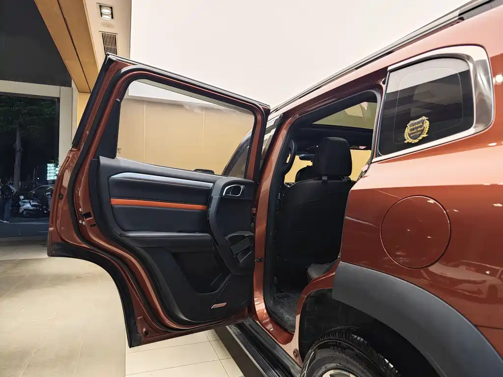 Haval Haval Big Dog 2021 2.0T DCT 2WD Chinese Hound Edition 2021 - thumbnail 21