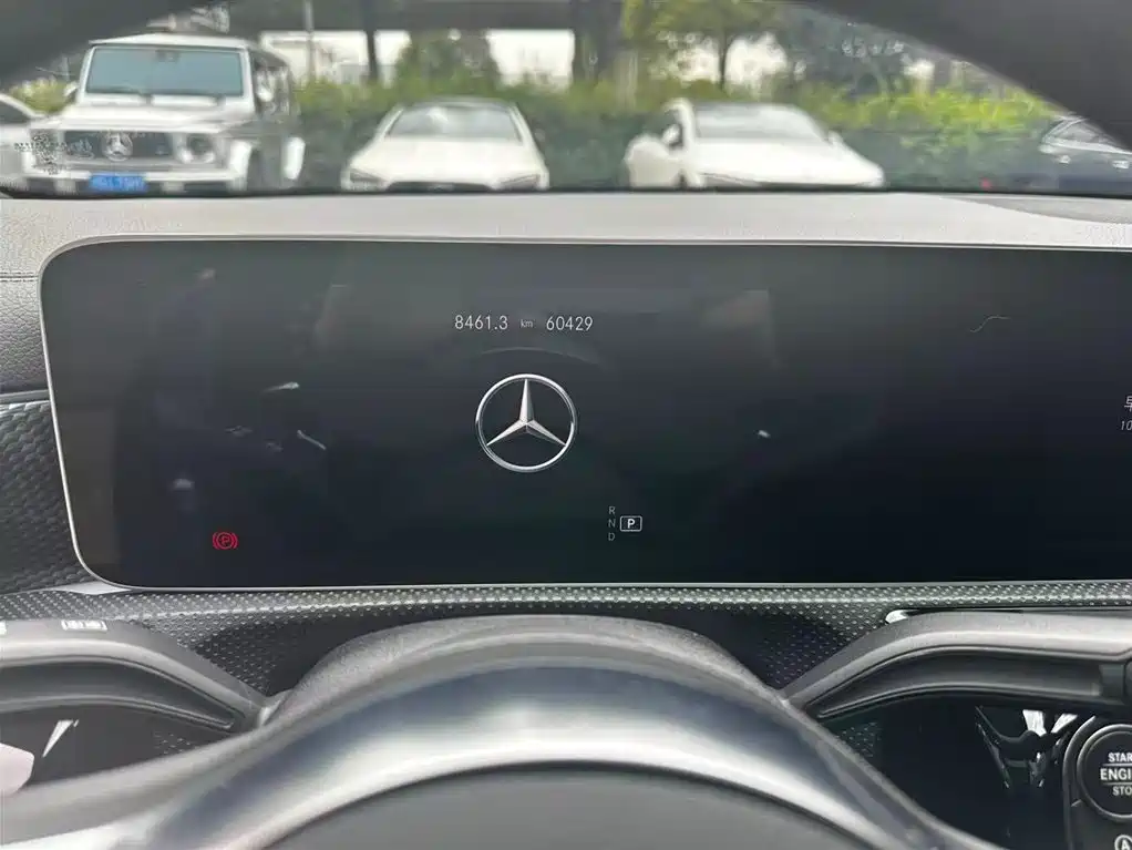 Mercedes-Benz Mercedes-Benz A-Class 2020 Facelift A 200 L Sport Sedan Fashion Edition 2020 - thumbnail 19