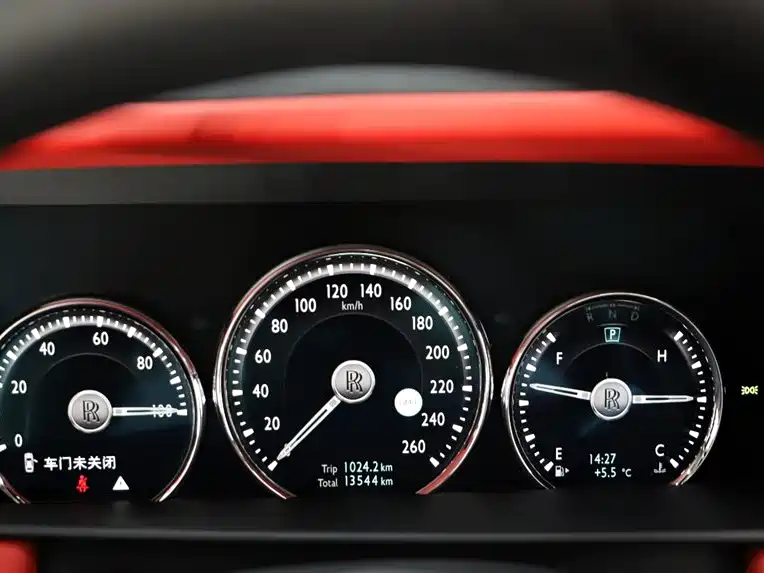 Rolls-Royce Rolls-Royce Cullinan 2018 Four-Seat Version 2019 - thumbnail 5