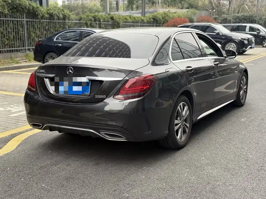 Mercedes-Benz Mercedes-Benz C-Class 2021 C 200 L Fashion Sport Edition 2020 - thumbnail 2
