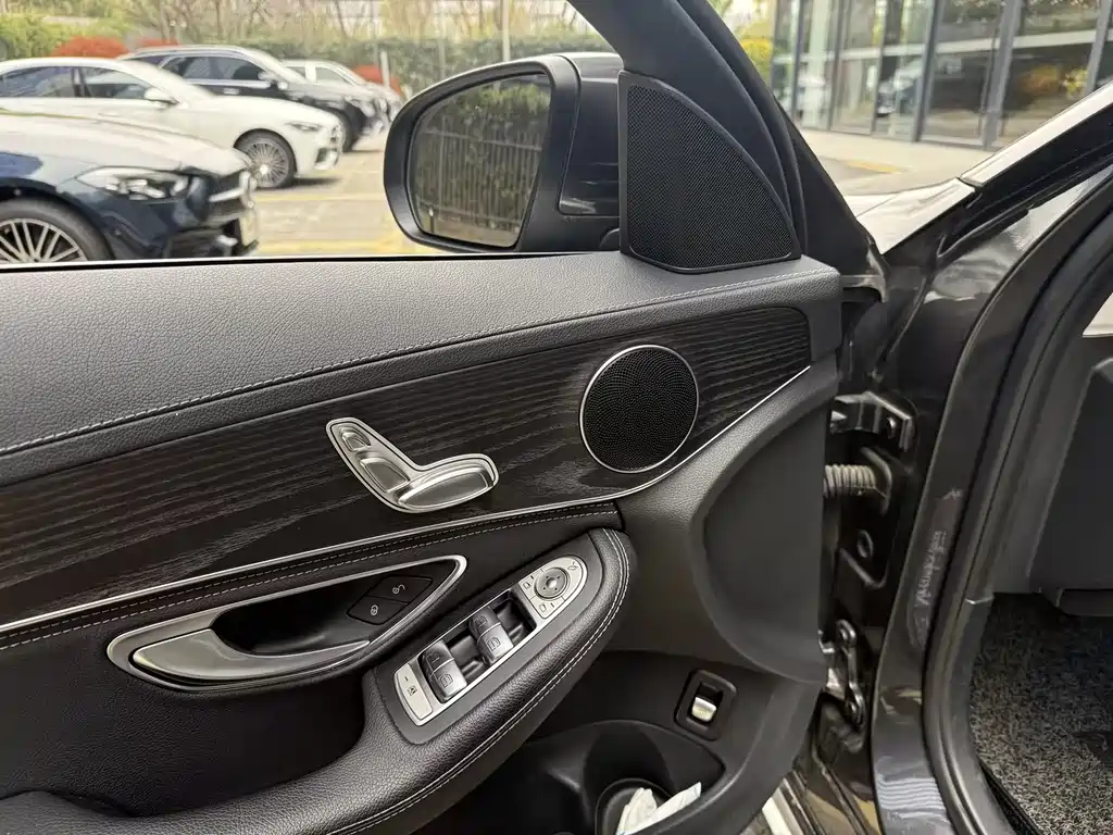 Mercedes-Benz Mercedes-Benz C-Class 2021 C 200 L Fashion Sport Edition 2020 - thumbnail 5