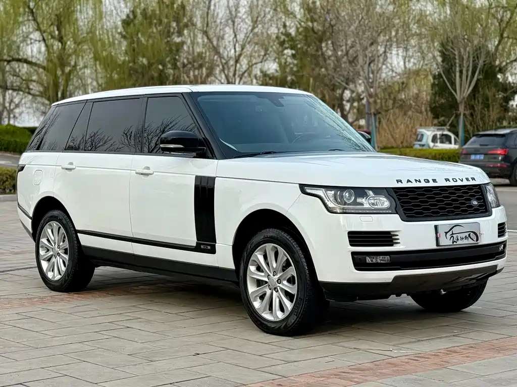 Land Rover Range Rover 2016 3.0 SC V6 Vogue Long Wheelbase 2016 - thumbnail 3