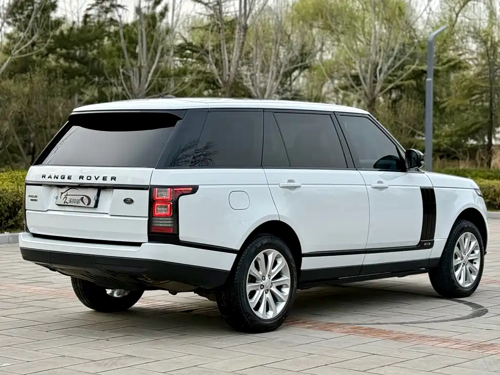 Land Rover Range Rover 2016 3.0 SC V6 Vogue Long Wheelbase 2016 - thumbnail 4