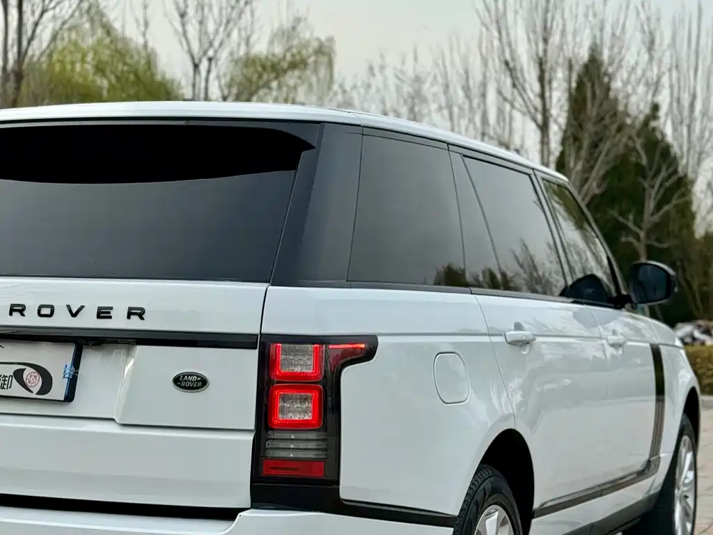 Land Rover Range Rover 2016 3.0 SC V6 Vogue Long Wheelbase 2016 - thumbnail 7