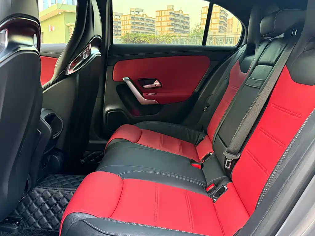 Mercedes-Benz Mercedes-Benz A-Class AMG A 45 4MATIC+ 2021 - thumbnail 13