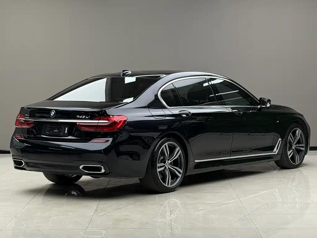 BMW BMW 7 Series 2018 740Li xDrive M Sport Package 2019 - thumbnail 2