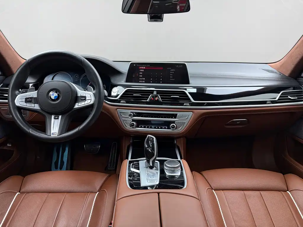 BMW BMW 7 Series 2018 740Li xDrive M Sport Package 2019 - thumbnail 9