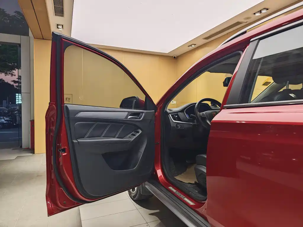 Roewe Roewe RX5 2016 20T 2WD Automatic Internet Smart Enjoyment Edition 2016 - thumbnail 7