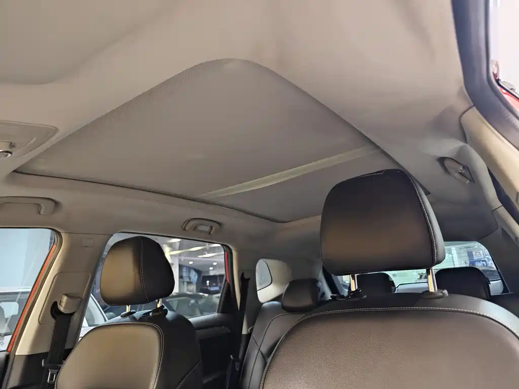 Roewe Roewe RX5 2016 20T 2WD Automatic Internet Smart Enjoyment Edition 2016 - thumbnail 12