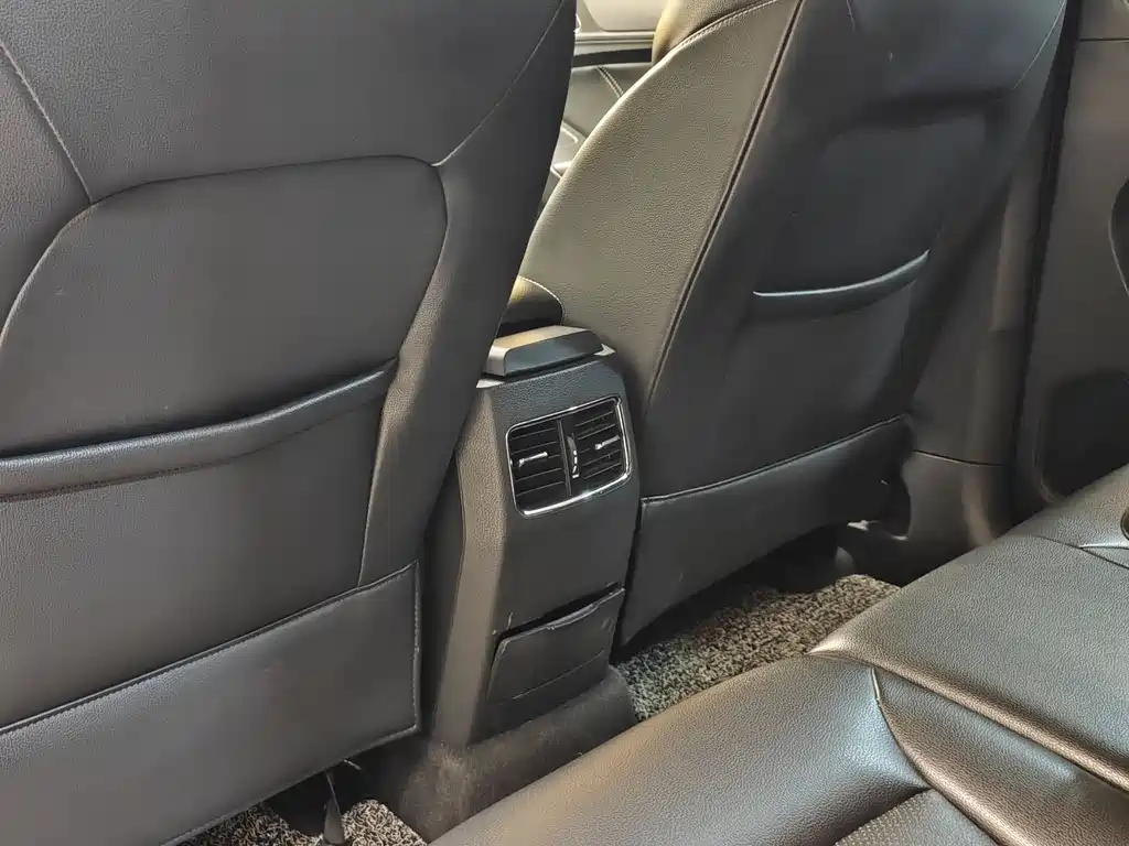 Roewe Roewe RX5 2016 20T 2WD Automatic Internet Smart Enjoyment Edition 2016 - thumbnail 23