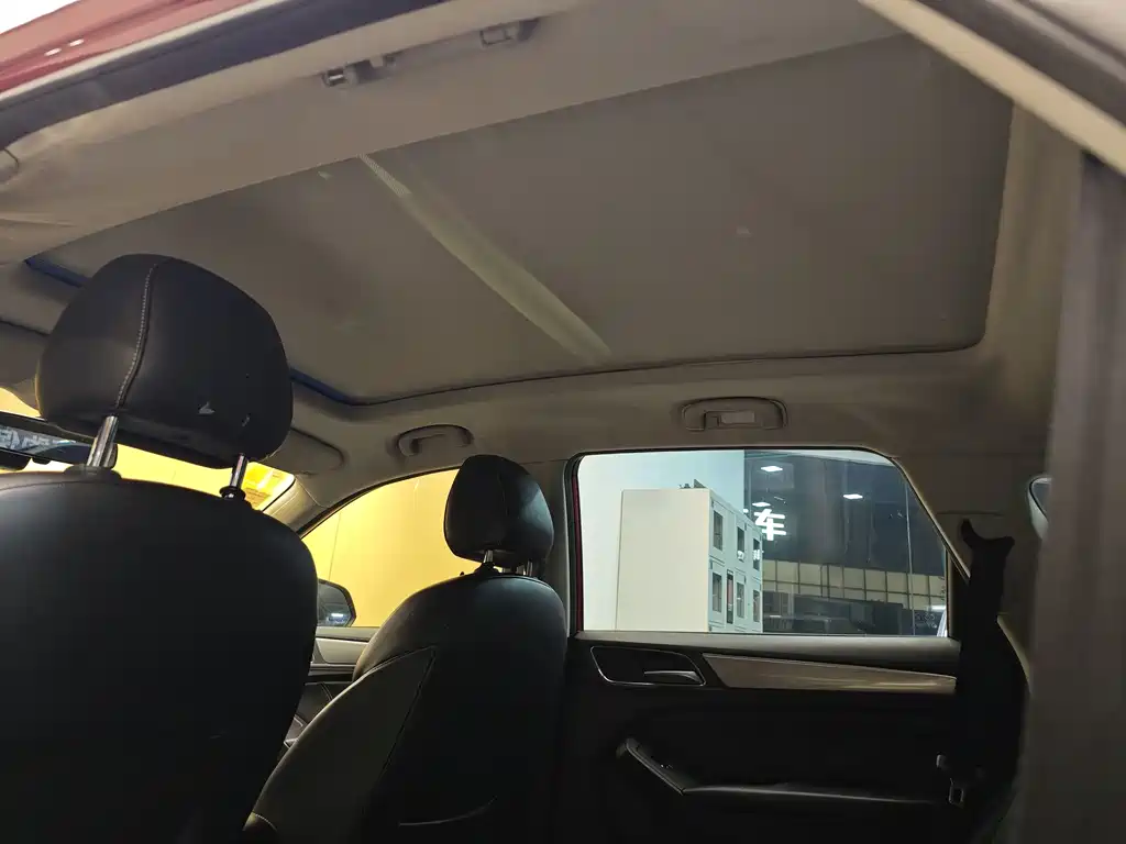 Roewe Roewe RX5 2016 20T 2WD Automatic Internet Smart Enjoyment Edition 2016 - thumbnail 24