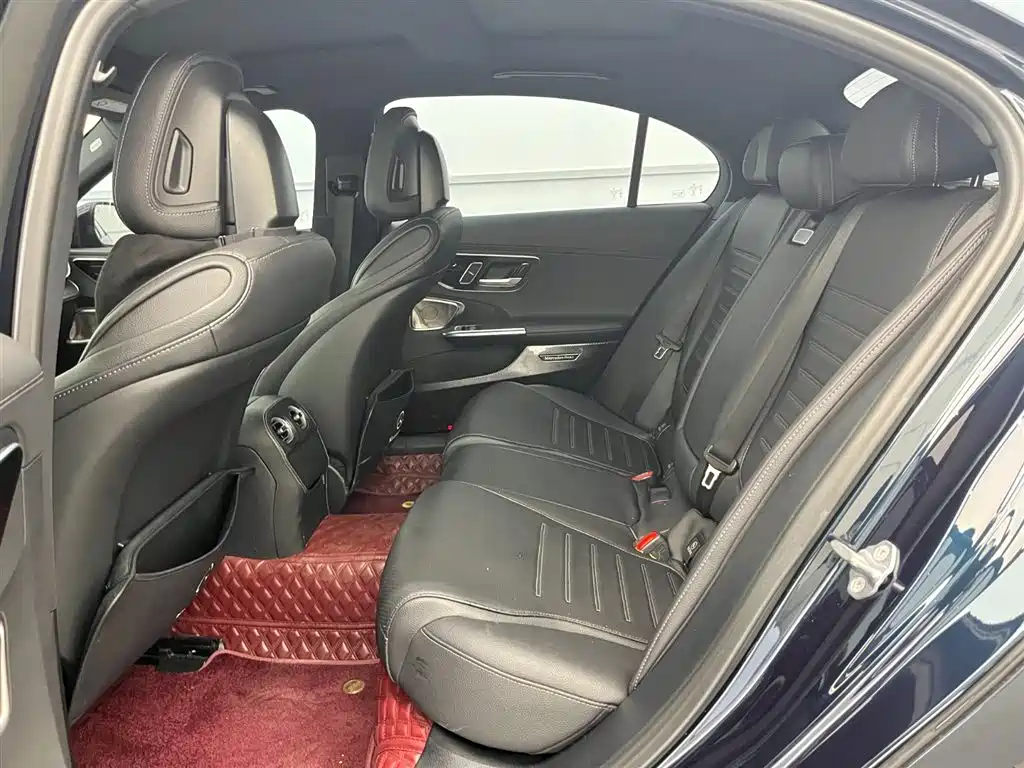 Mercedes-Benz Mercedes-Benz C-Class 2023 C 260 L Night Sport Edition 2022 - thumbnail 5