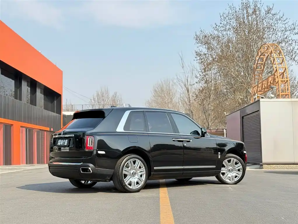 Rolls-Royce Rolls-Royce Cullinan 2018 Four-Seat Version 2022 - thumbnail 3