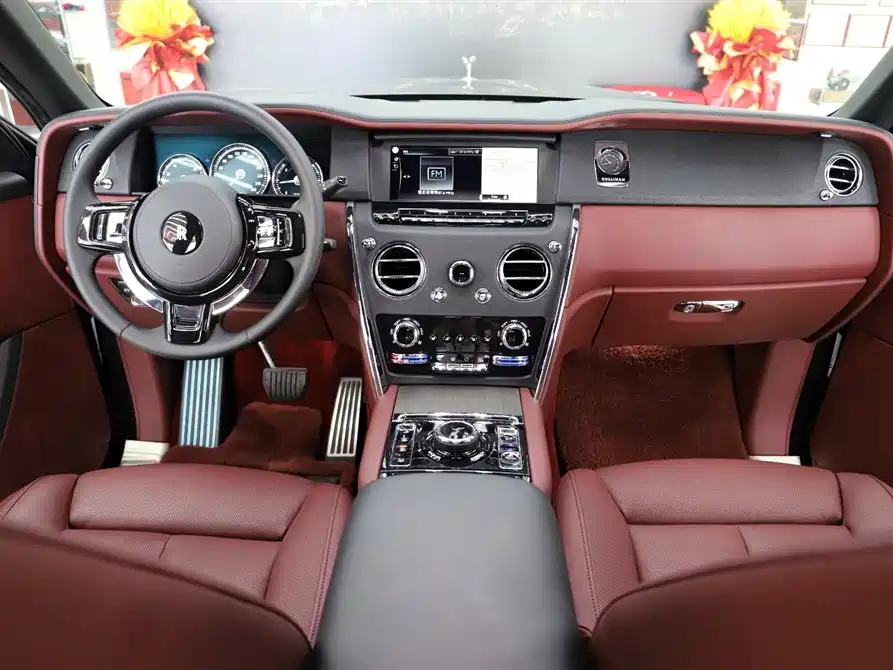 Rolls-Royce Rolls-Royce Cullinan 2018 Four-Seat Version 2022 - thumbnail 16
