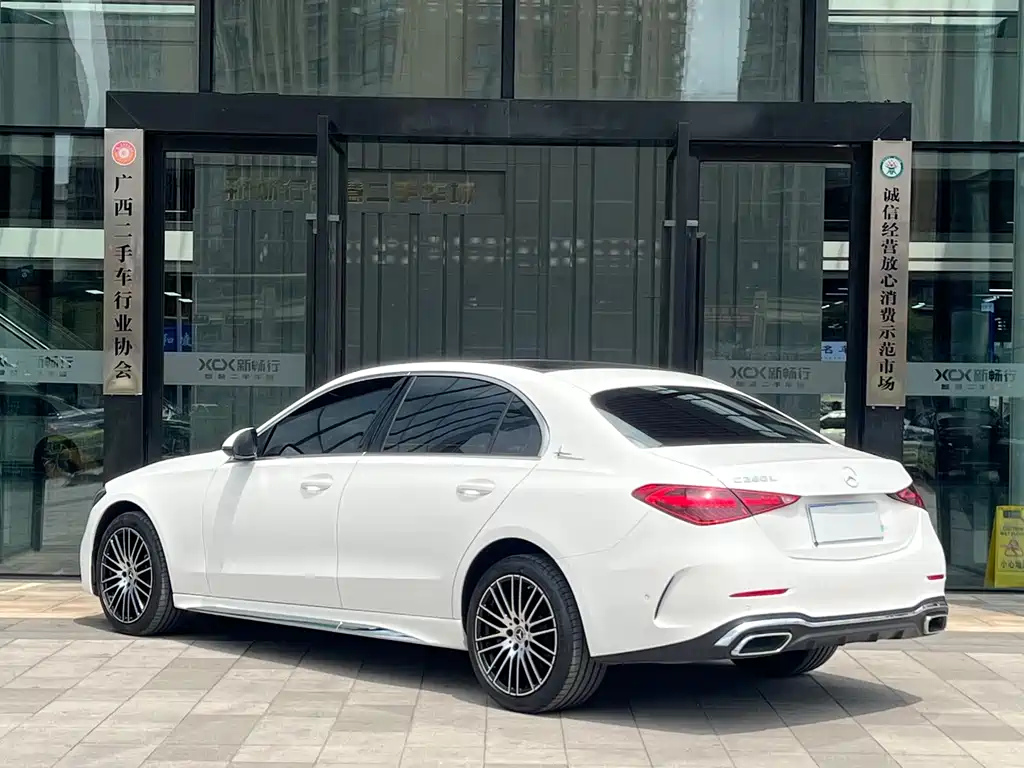 Mercedes-Benz Mercedes-Benz C-Class 2023 Model Year Facelift C 260 L Sport Edition 2023 - thumbnail 4