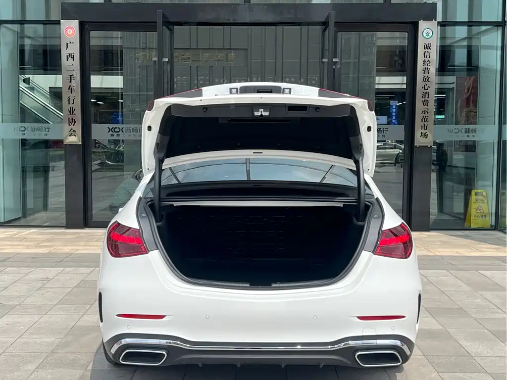 Mercedes-Benz Mercedes-Benz C-Class 2023 Model Year Facelift C 260 L Sport Edition 2023 - thumbnail 16