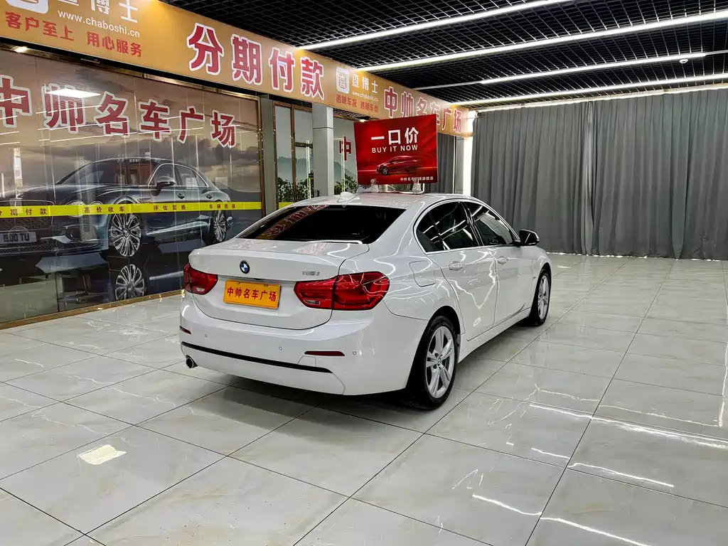 BMW BMW 1 Series 2017 118i Design Package 2017 - thumbnail 6