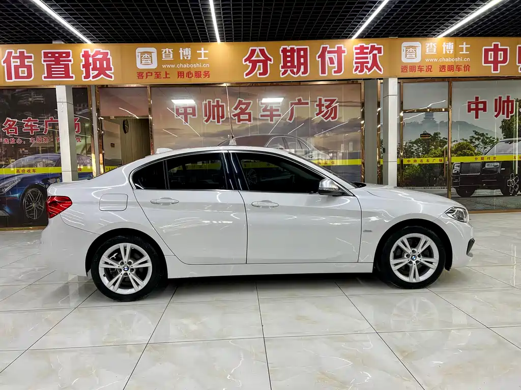 BMW BMW 1 Series 2017 118i Design Package 2017 - thumbnail 7