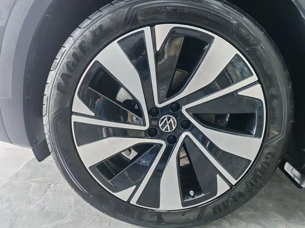 Volkswagen Teramont 2024 380TSI 4Motion Luxury Plus 6-Seat 2024 - thumbnail 5